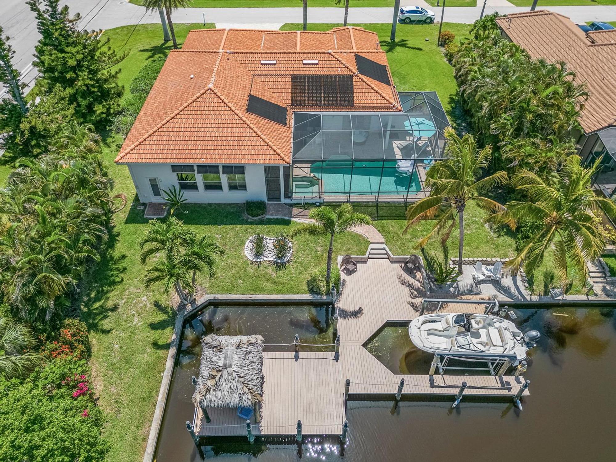 Villa Azurro, 珊瑚角 外观 照片