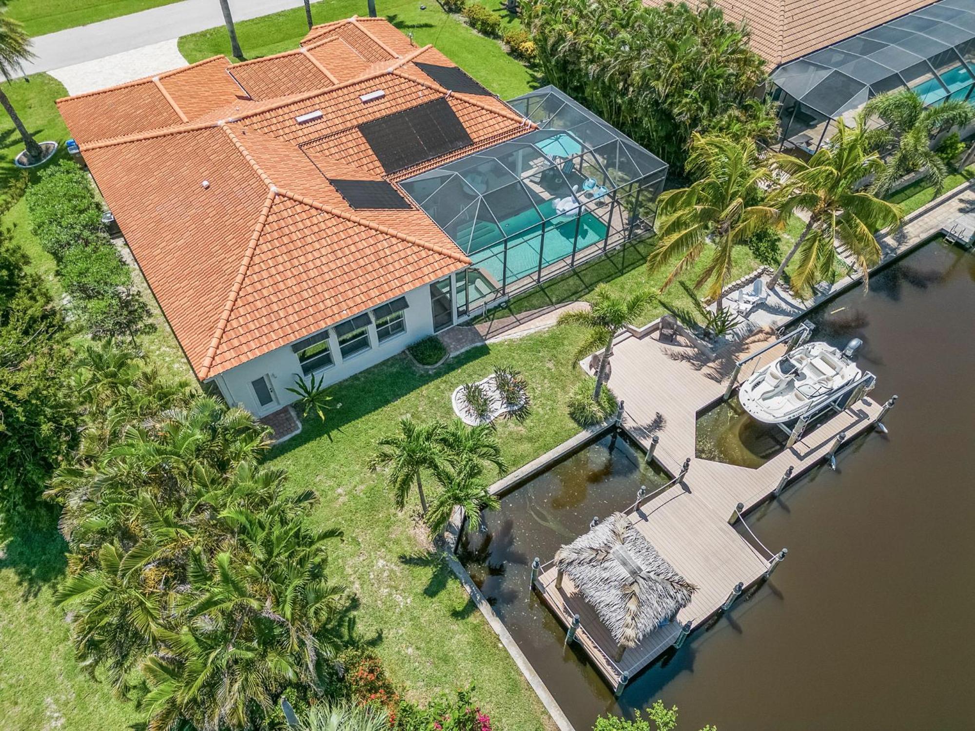 Villa Azurro, 珊瑚角 外观 照片