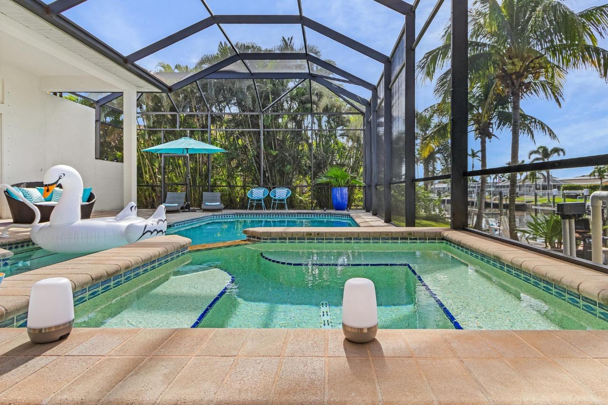 Villa Azurro, 珊瑚角 外观 照片